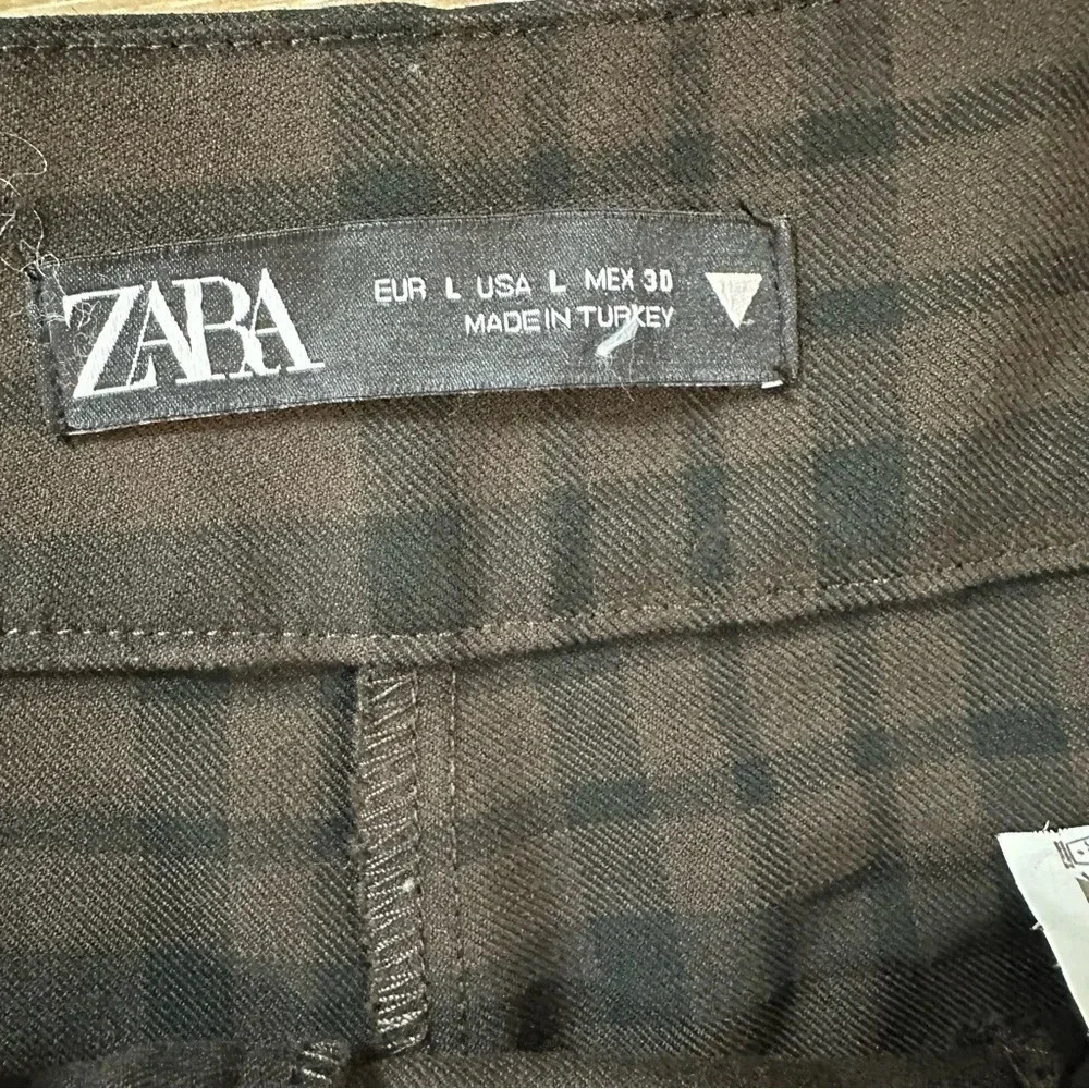 Zara Women's Brown High Waisted Checkered Plaid Wrap Buttoned Pants Size L GUC - Picture 6 of 9